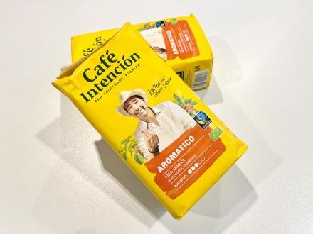 Foto: Michael Mikolajczak Zwei Packungen Fairtrade Kaffee